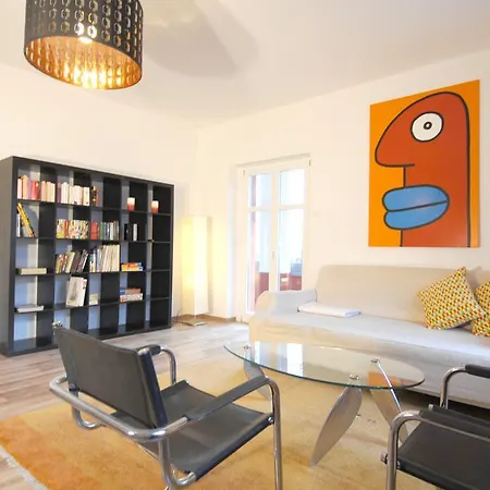 In Stadtvilla Apartment *