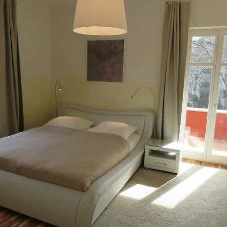 In Stadtvilla Apartment *